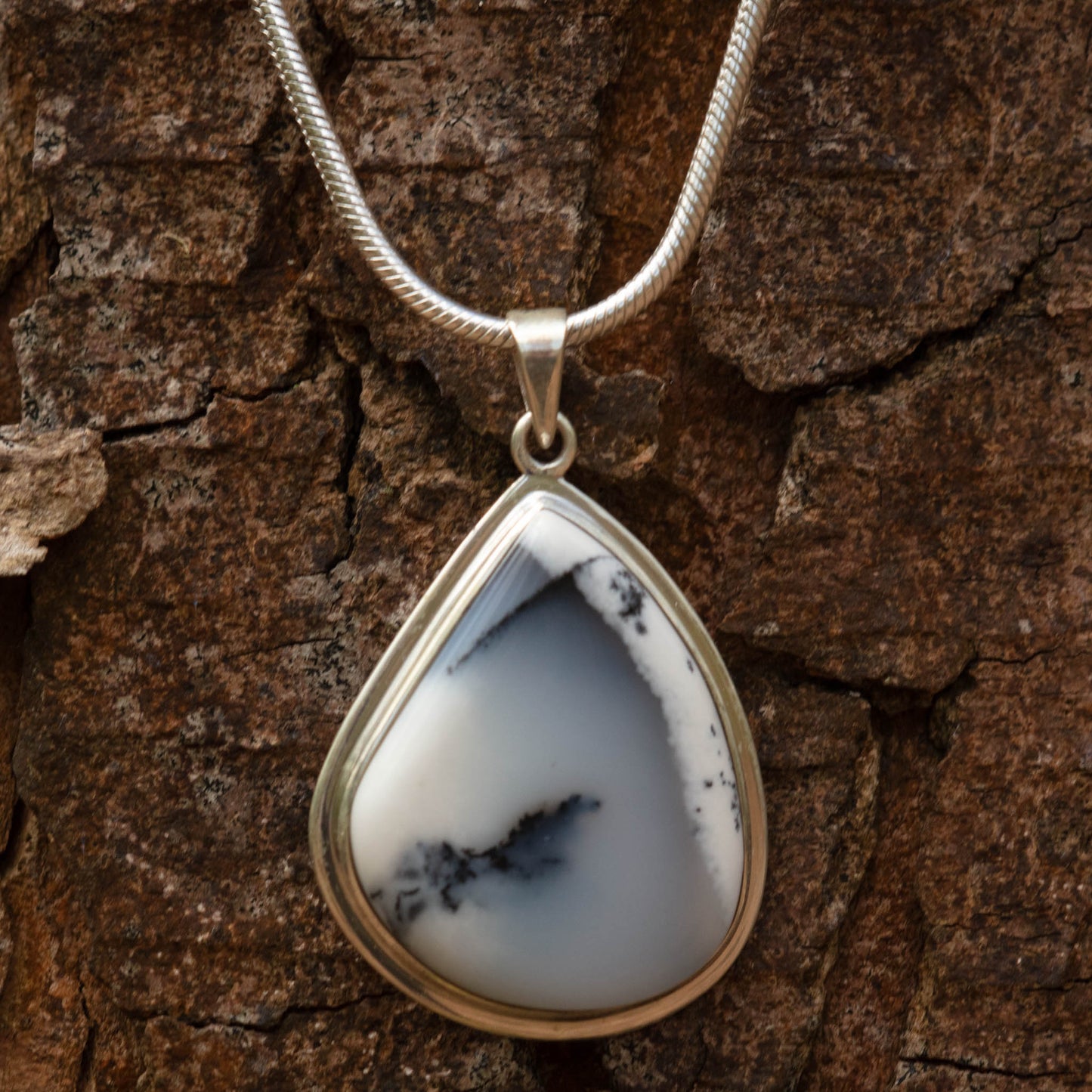 Dendrtic Agate set in Sterling Silver Pendant