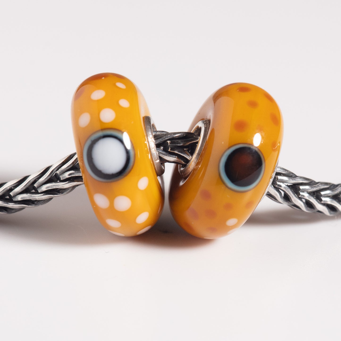 Unique Trollbeads Honey Meadow Glass Bead (Copy)