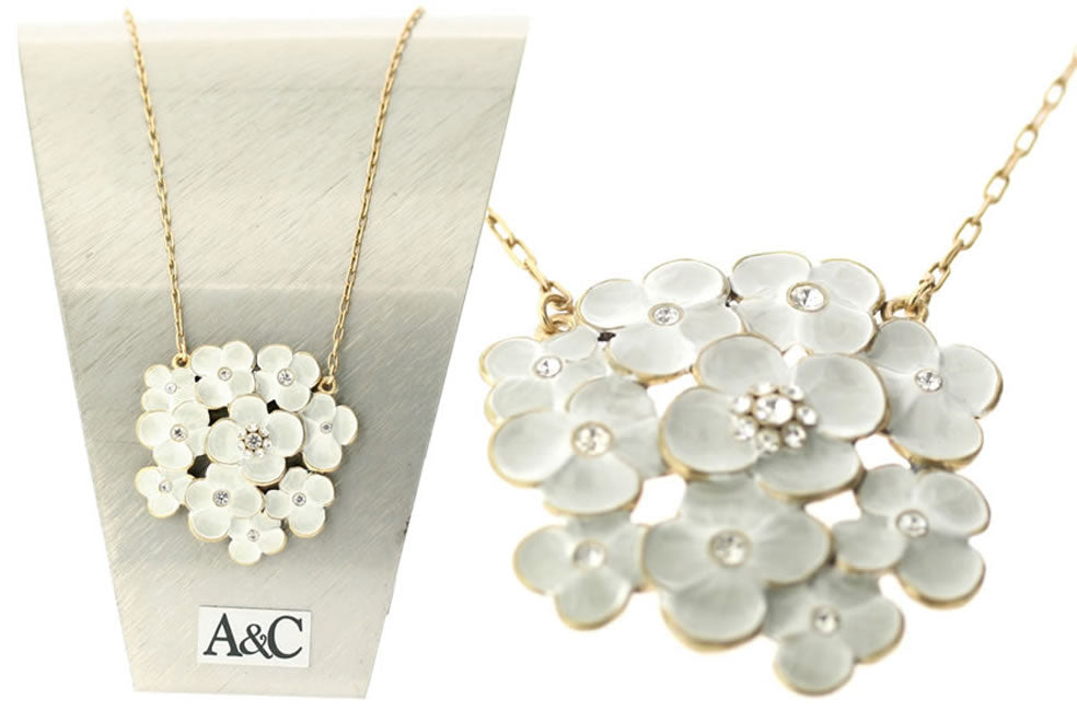 A&C Hortensia Beautiful Necklace,Grey/Gold