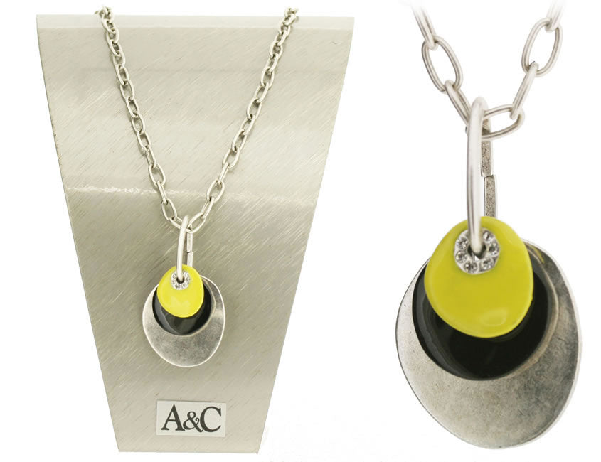 A&C Palette Necklace In Yellow/Black/Silver