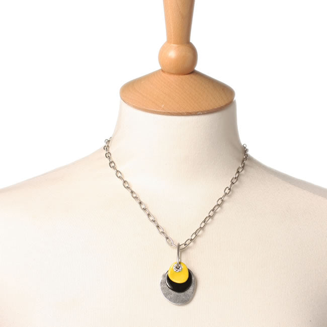 A&C Palette Necklace In Yellow/Black/Silver