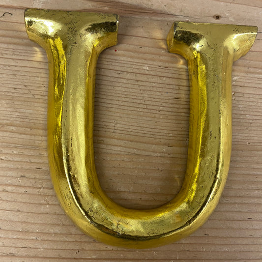 Gold Graffiti, letter U