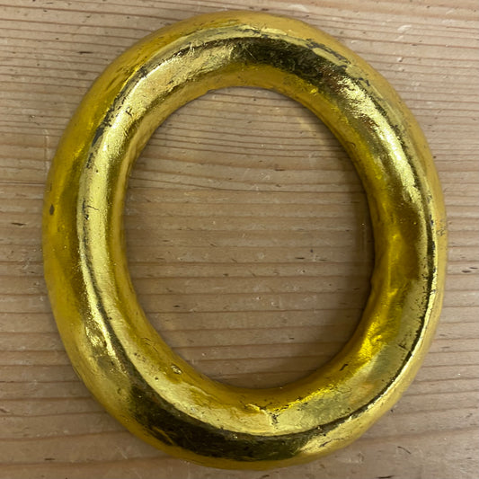 Gold Graffiti, letter O