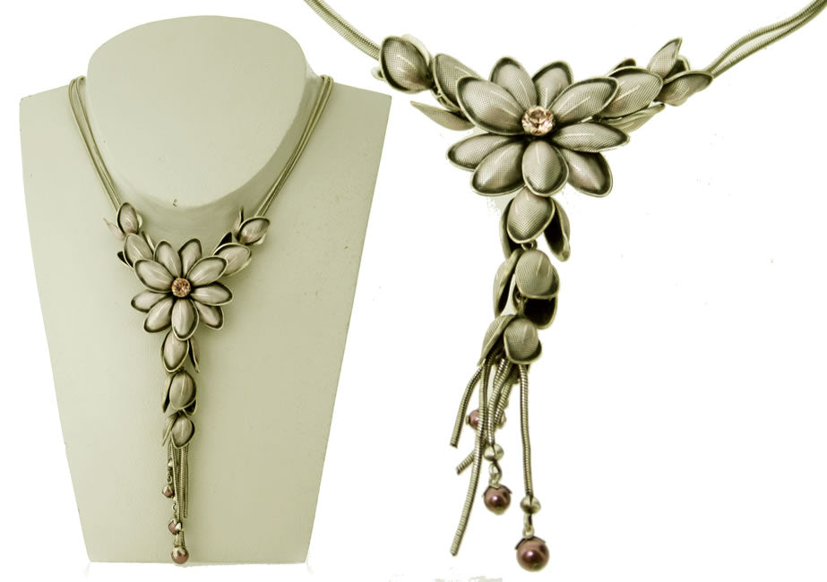 Konplott, Blossoms of the Past Flower Blossoms Pendant, Pinky Lilac/Silver