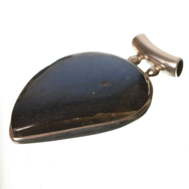 Labradorite Pendant set in Sterling Silver