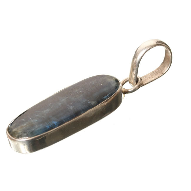 Labradorite Pendant set in Sterling Silver