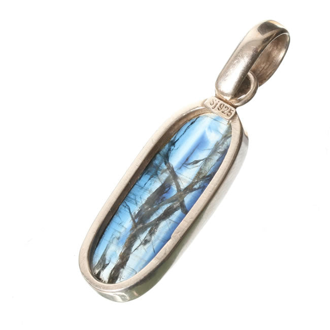 Labradorite Pendant set in Sterling Silver