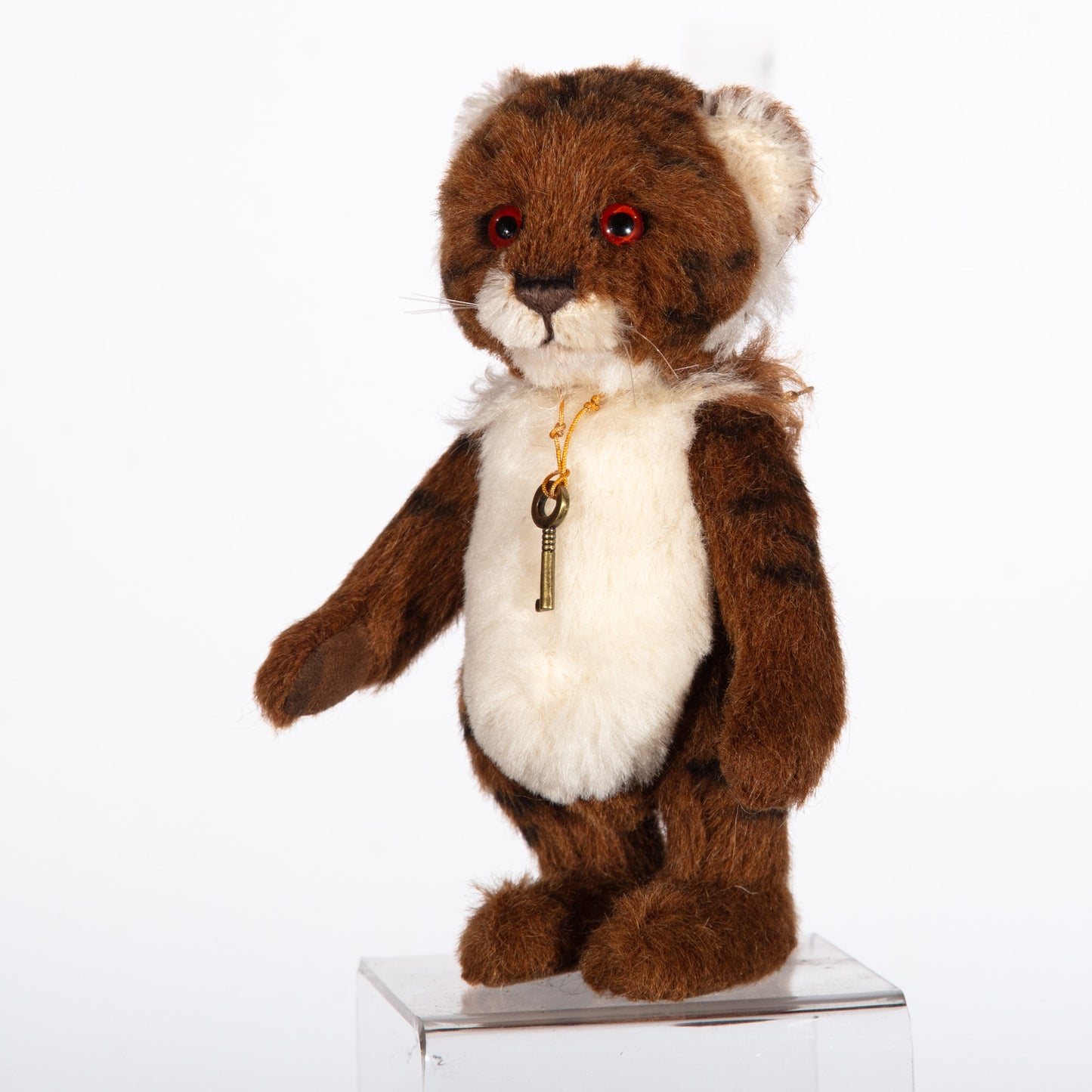 Tigerlilly from a Minimo Collection by Charlie Bears