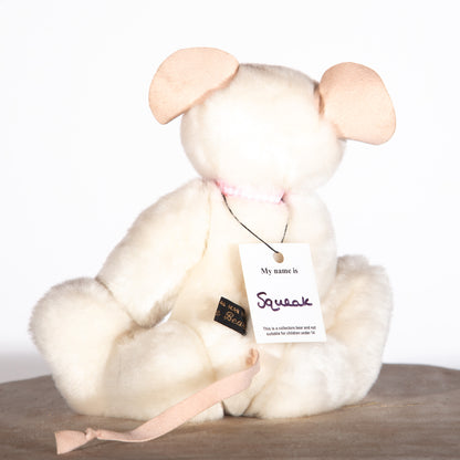 Kaycee Bears, Squeak