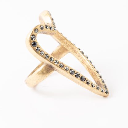 A&C Norway Crystal Heart Ring – Sculptural Gold Tone