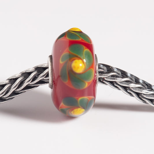 Red Garden Unique Trollbeads Glass Bead