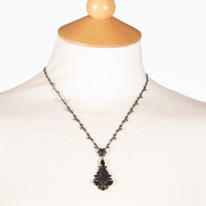 Konplott Victoria Collection Black Floral Pendant Necklace