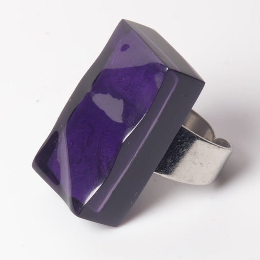 Watch This Space – Purple Resin Statement Ring, Rectangular Faceted Design