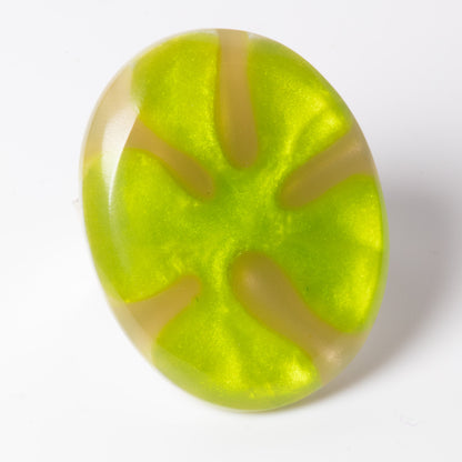 Watch This Space – Oval Resin Statement Ring, Lime & Silver (35 × 25 mm)