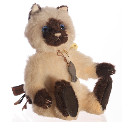 Claws from a Minimo Collection by Charlie Bears