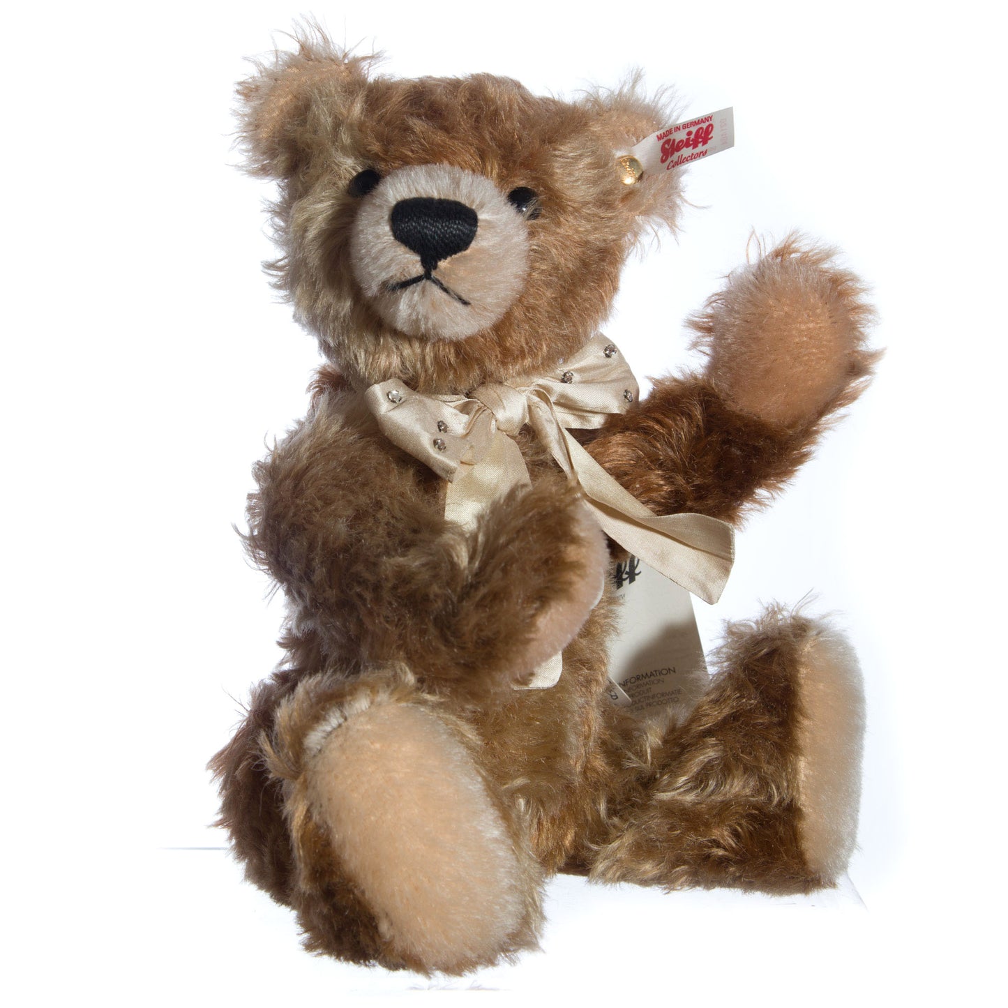 Cinny Bear by Steiff Limited Edition of 1360 EAN 021404
