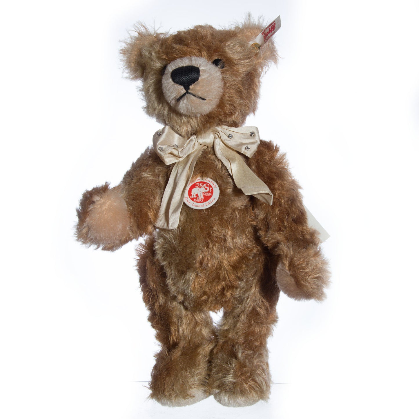 Cinny Bear by Steiff Limited Edition of 1360 EAN 021404