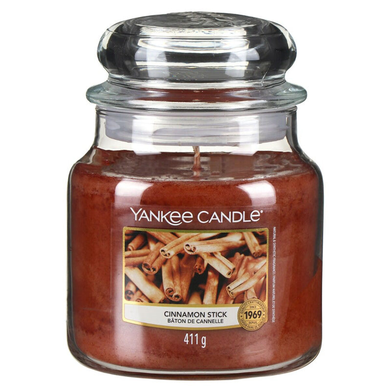 Yankee Candle Medium Jar, Cinamon Stick.