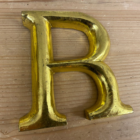 Gold Graffiti, letter R