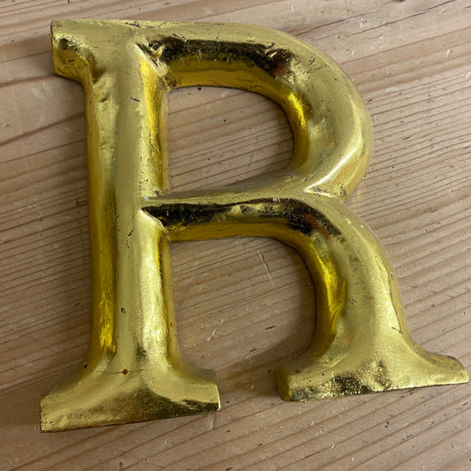 Gold Graffiti, letter R