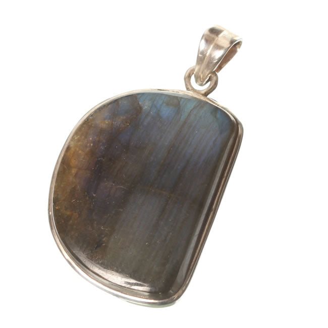 Labradorite Pendant set in Sterling Silver