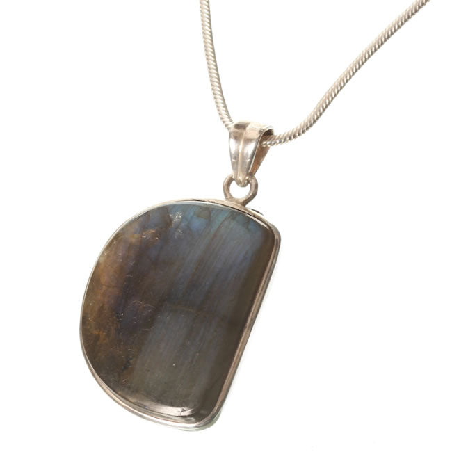 Labradorite Pendant set in Sterling Silver