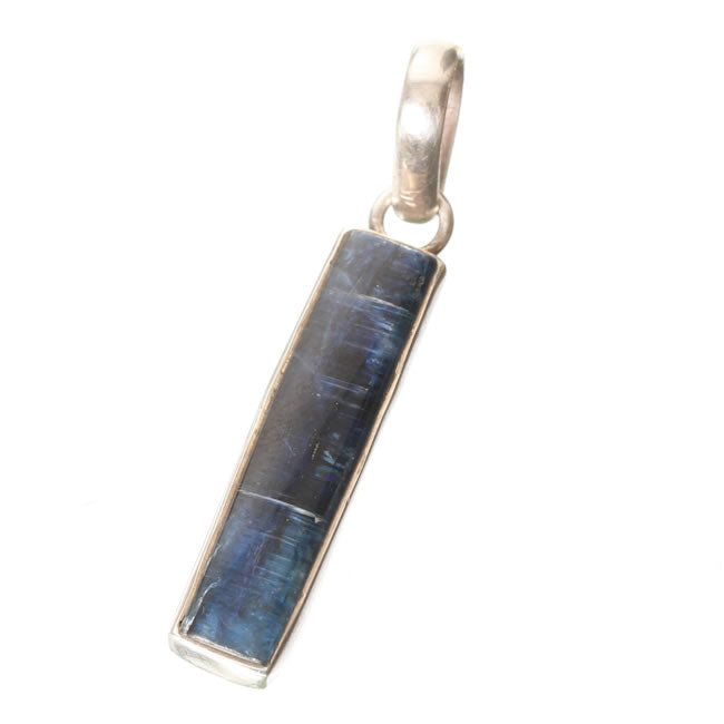 Labradorite Pendant set in Sterling Silver