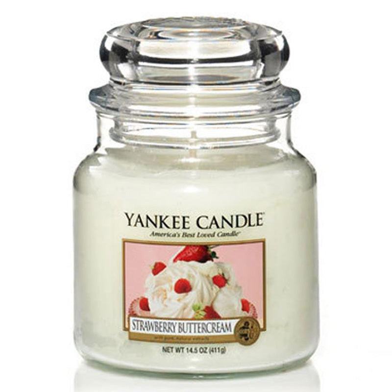 Yankee Candle Medium Jar, Strawberry Buttercream.