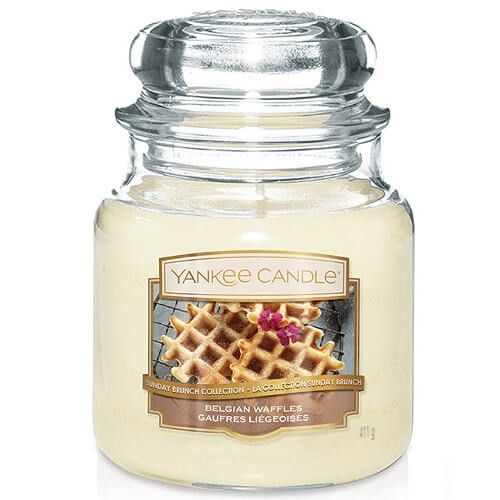 Yankee Candle Medium Jar, Belgian Waffles.